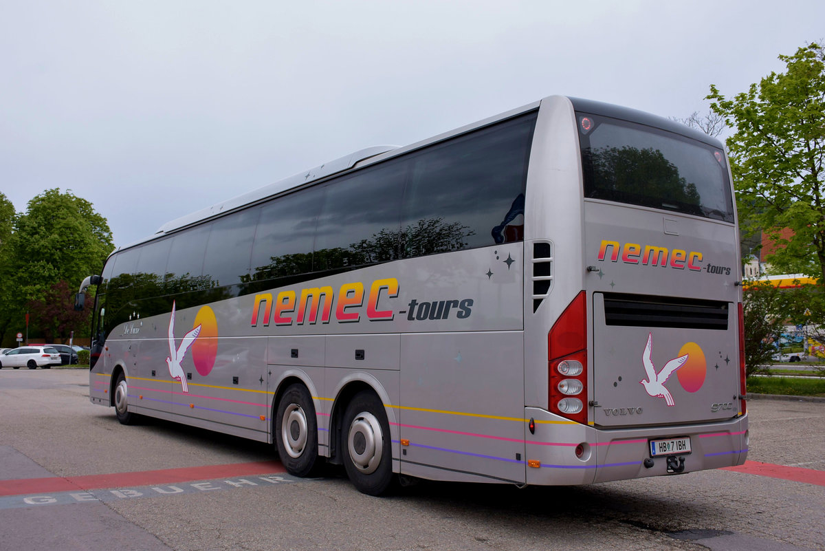 Volvo 9700 von NEMEC Tour`s aus sterreich in Krems.