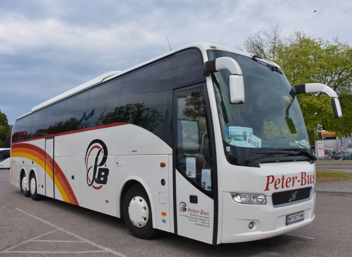 Volvo 9700 von Peter Bus aus Wien 2017 in Krems.