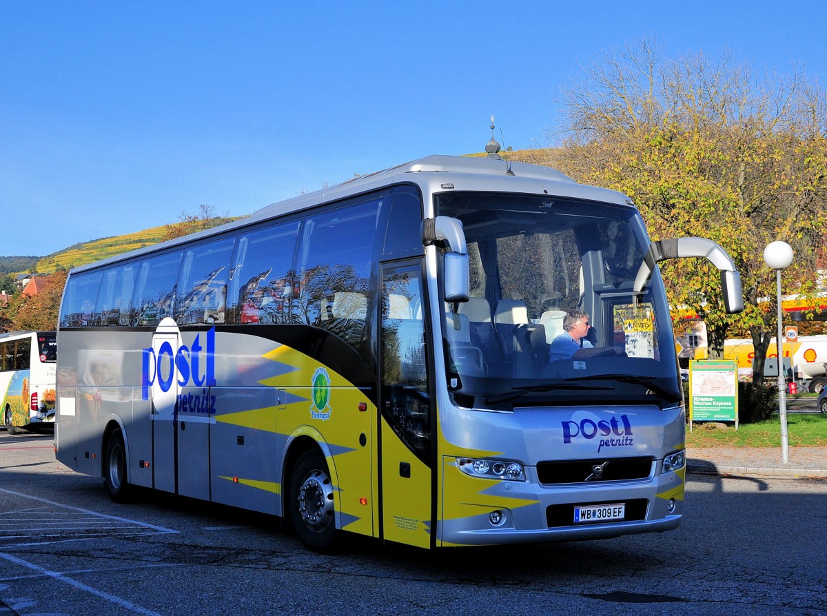 VOLVO 9900 von Postl Reisen aus sterreich am 18.10.2014 in Krems.