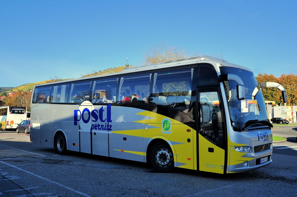 VOLVO 9900 von Postl Reisen aus sterreich am 18.10.2014 in Krems.