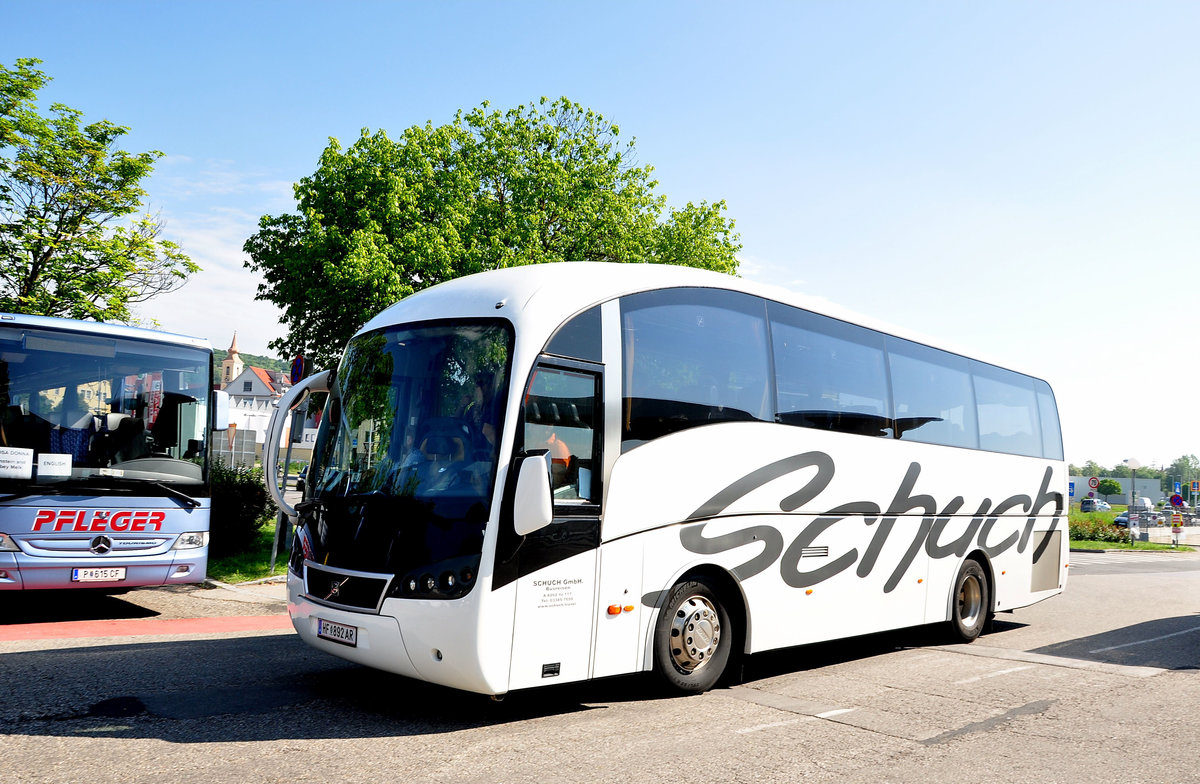 Volvo Sunsundegui von Schuch Reisen aus sterreich in Krems gesehen.