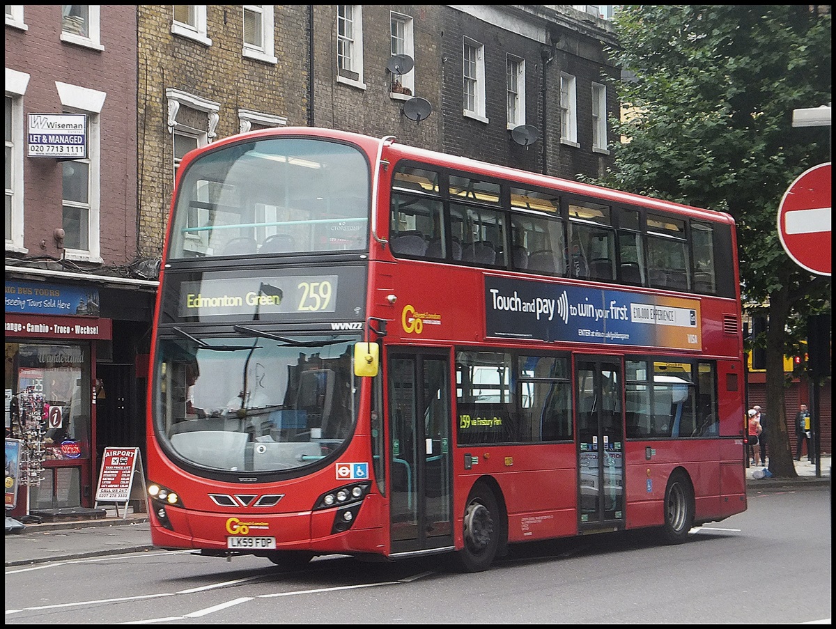 Volvo Wright von Go-Ahead in London.