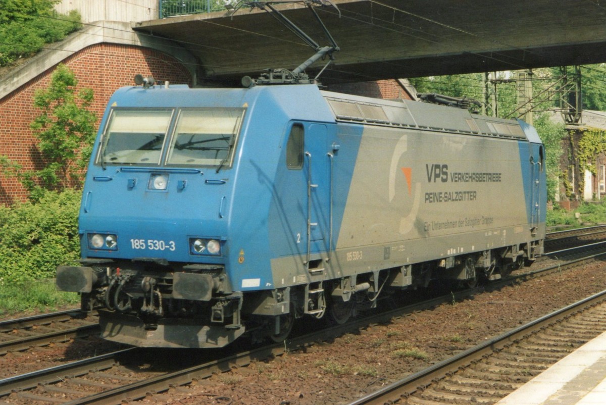 VPS 185 530 durchfahrt Hamburg-Harburg am 22 Mai 2004, gemietet war der Lok von ATC/Alpha Trains.