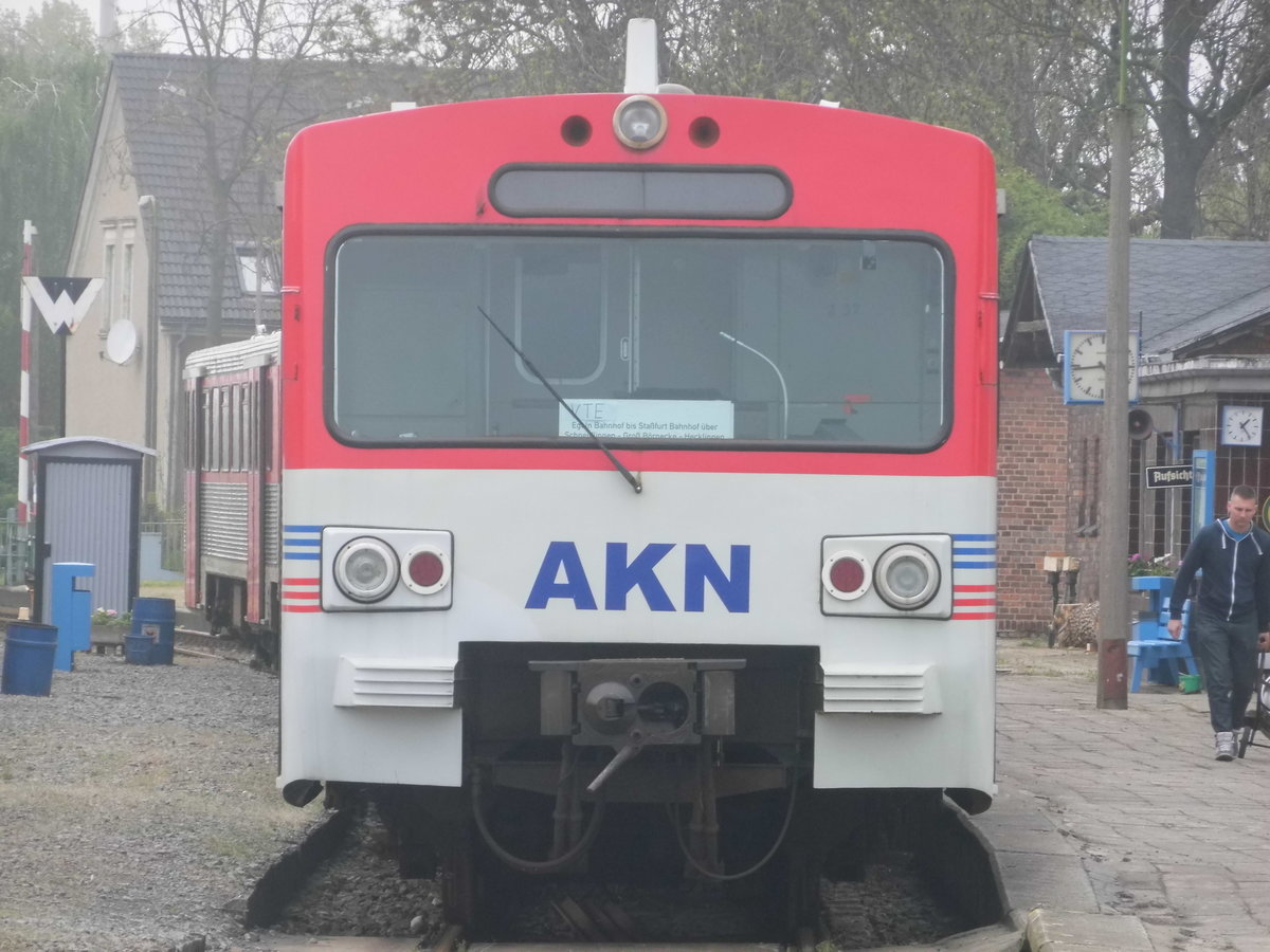 VT2E´s im Bahnhof Egeln am 6.5.17