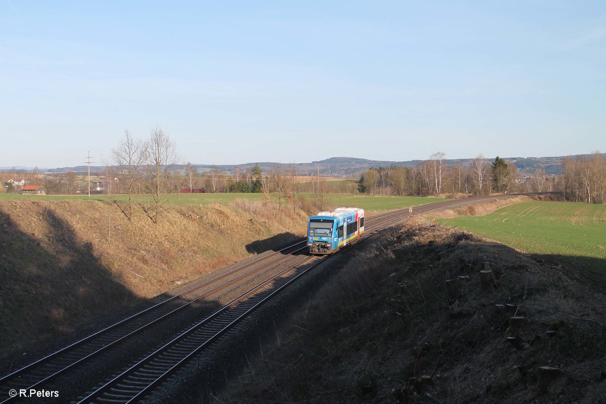 VT650 703 also ag84678 Bad Steben - Marktredwitz bei Unterthlau. 31.03.17