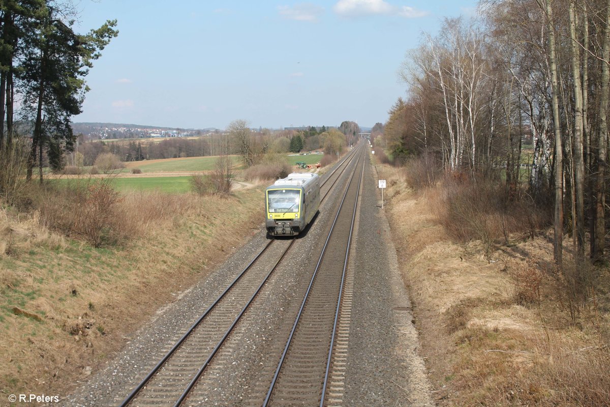 VT650 727 als ag84552 Marktredwitz - Bad Rodach bei Waldershof. 01.04.17