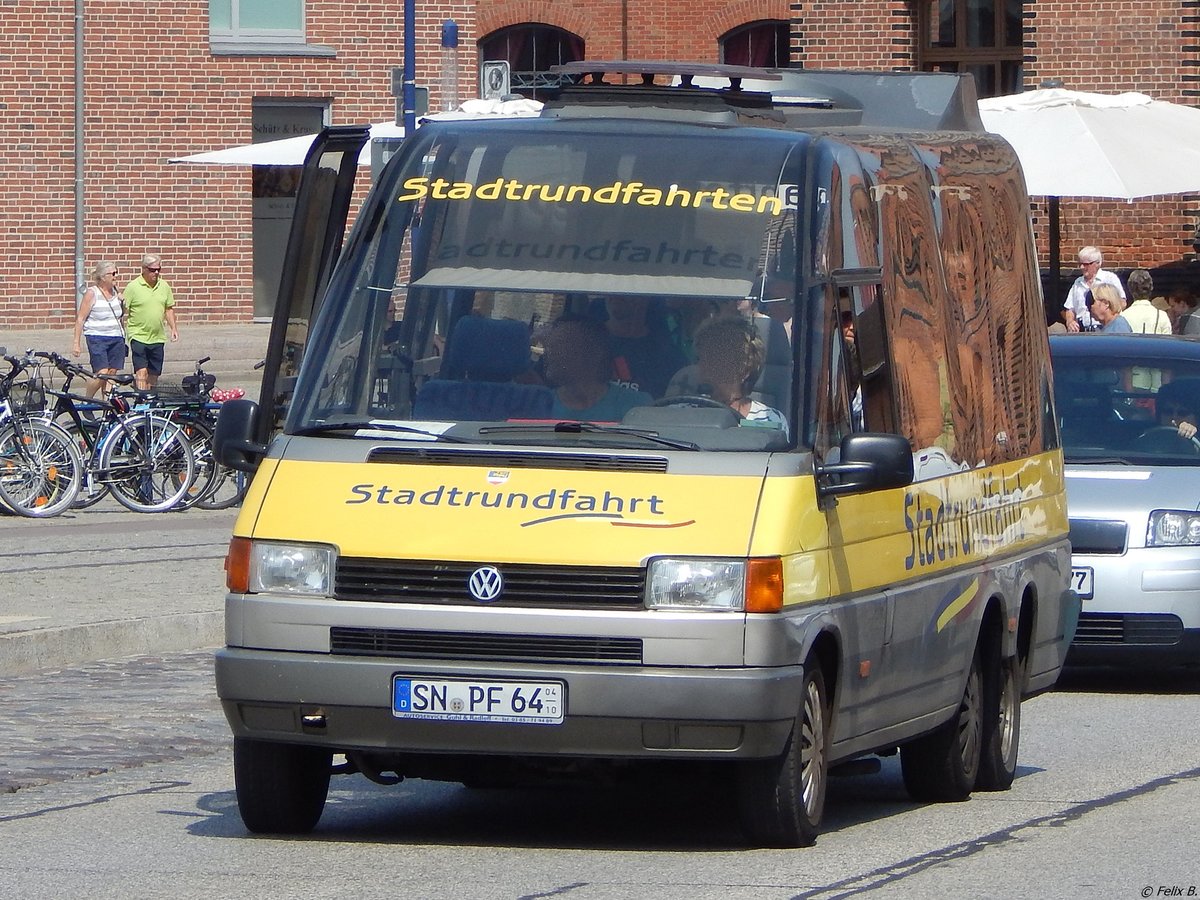 VW Microstar von Busunternehmen Manfred Scholz aus Deutschland in Wismar.