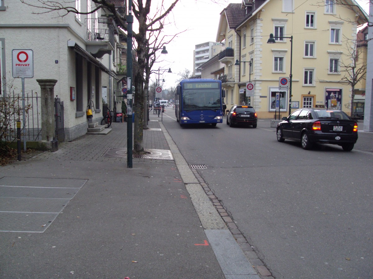 VZO-Mercedes Citaro NR.73 Baujahr 2005 in Uster,Poststrasse am 5.2.14.