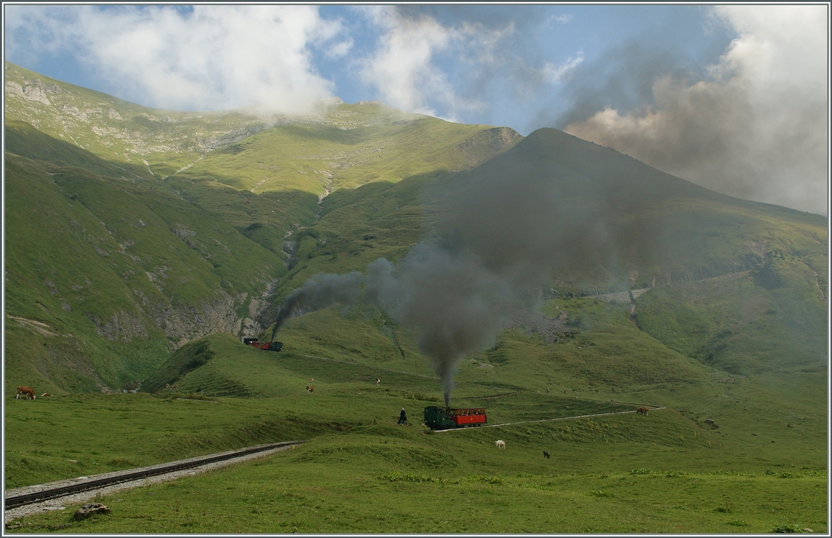 Wenn gleich zwei Kohle gefeuerte Dampflok Richtung Rothorn fahren, kann man schon vom weitem sehen.
30 August 2013