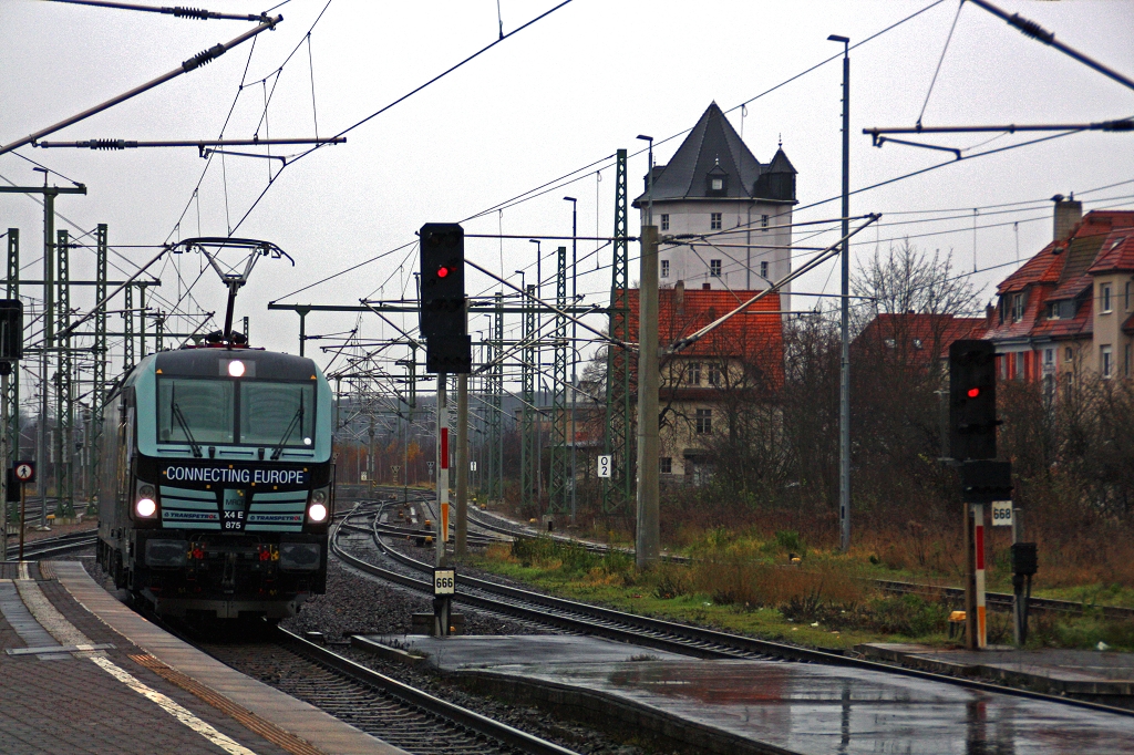 X4E-875 als Lz Fahrt durch Weimar gen Erfurt am 17.12.14 