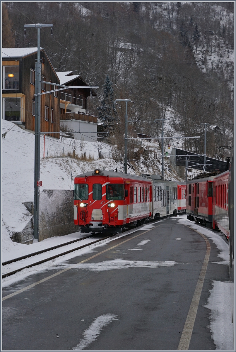 Zugskreuzung in Fiesch.
5. Jan. 2017