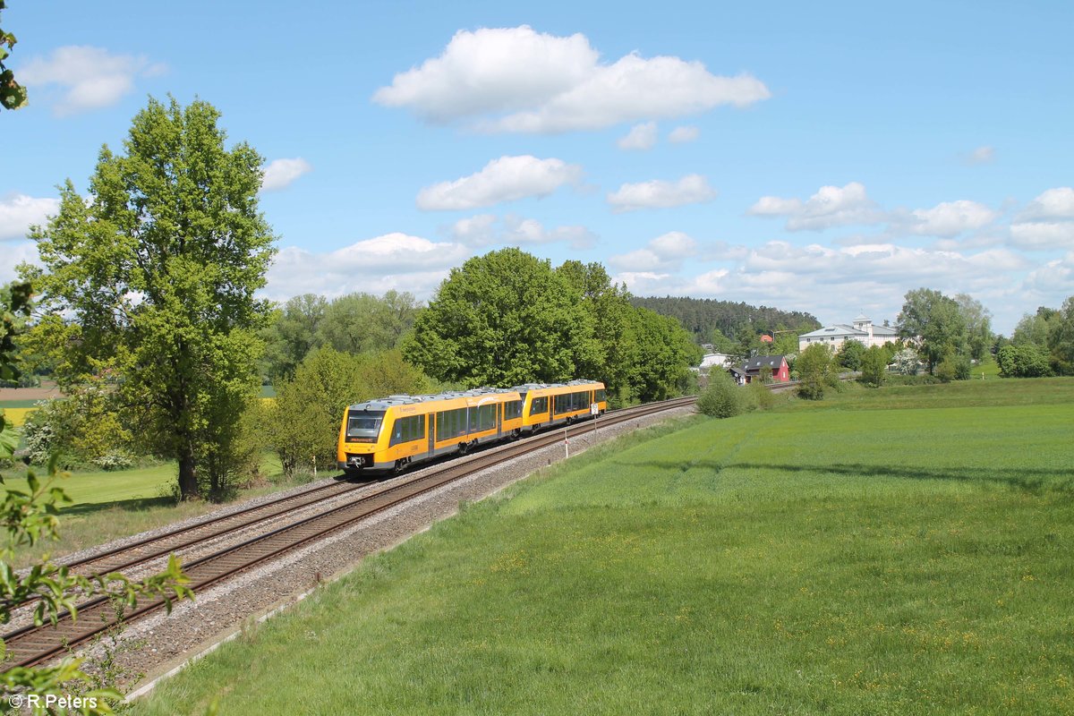 Zwei 1648 der Oberpfalzbahn auf dem Weg nach Regensburg bei Rothenstadt. 12.05.20