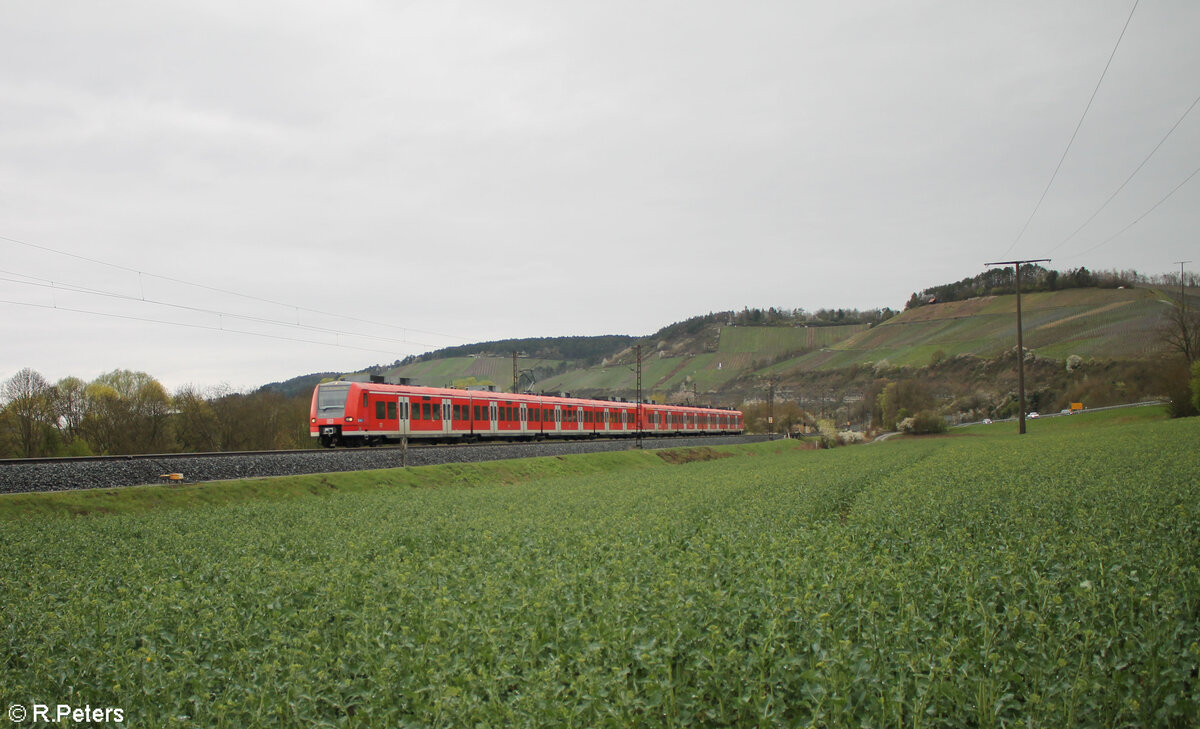 Zwei 425iger auf dem Weg nach Sden bei Himmelstadt. 28.03.25