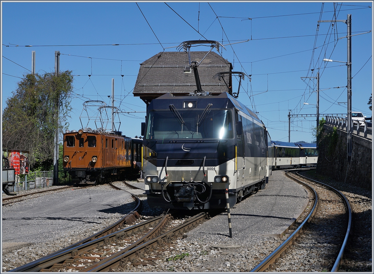 Zwei ziemlich unterschiedliche Ge 4/4 in Chamby: Links die Bernina Bahn Ge 4/4 81 der Blonay-Chamby Bahn und rechts die Ge 4/4 8004 der MOB. 

8. Juni 2019