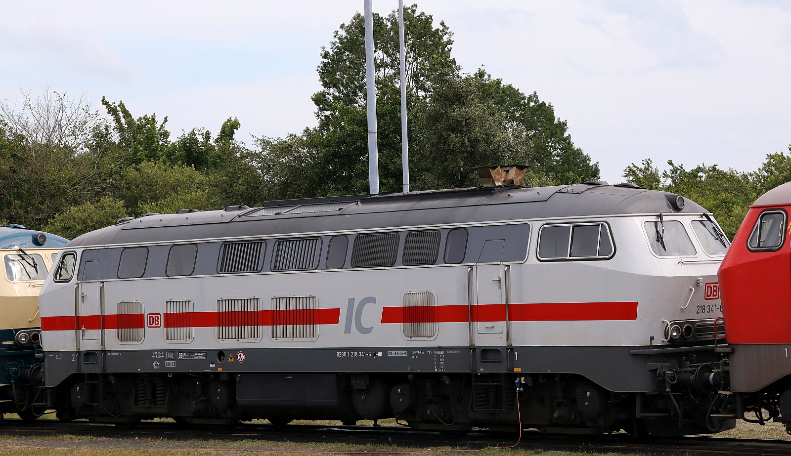 DB 218 341-6 genießt ihre Sonntagsruhe im Bw Niebüll. 20.07.2025 DB 218 341-6 genießt ihre Sonntagsruhe im Bw Niebüll. 20.07.2025
