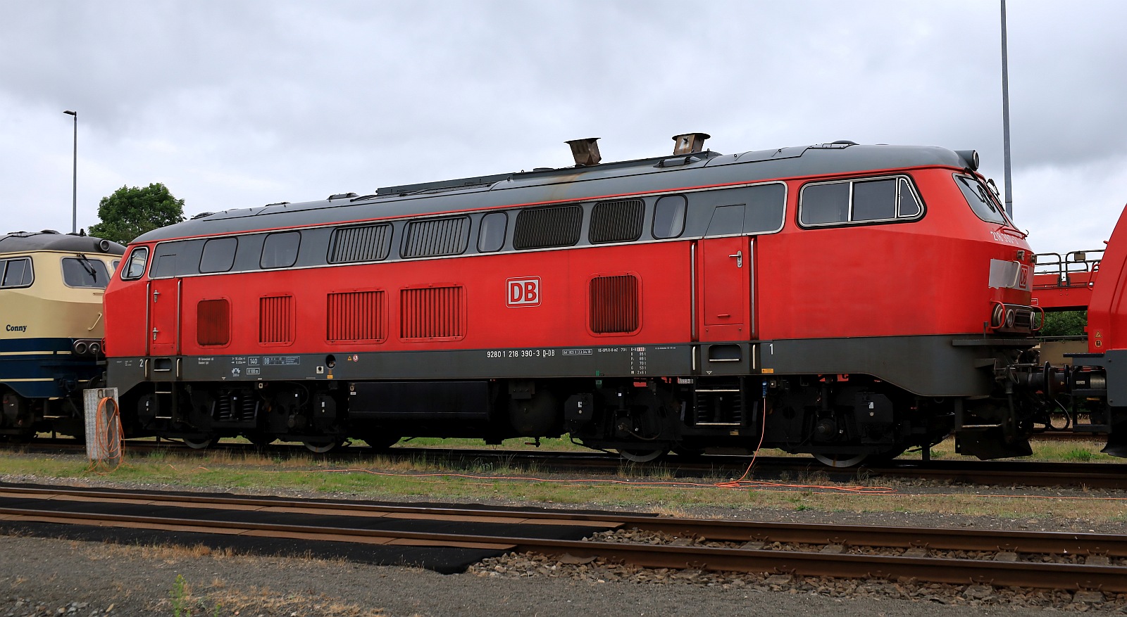 DB 218 390-3, REV/BCS X/23.04.19 jetzt mit neuen Achsen/Drehgestellen. Niebüll 03.06.2024