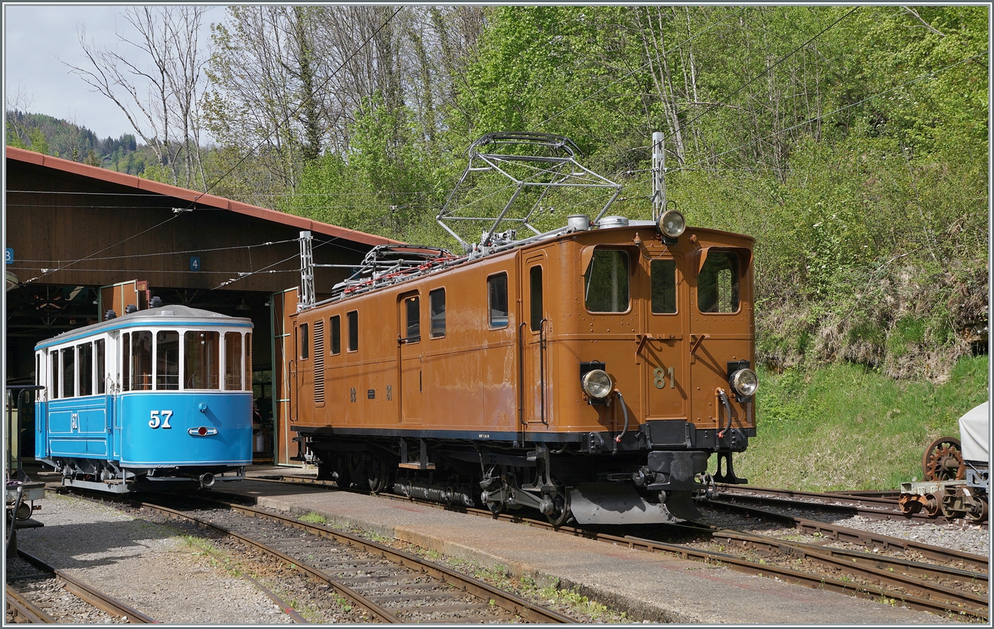 Die wunderschöne Berninabahn Ge 4/4 81 der Blonay Chamby Bahn hat einen Extrazug nach Chamby gebracht und kehrt nun als Lokzug zurück. 

5. Mai 2024