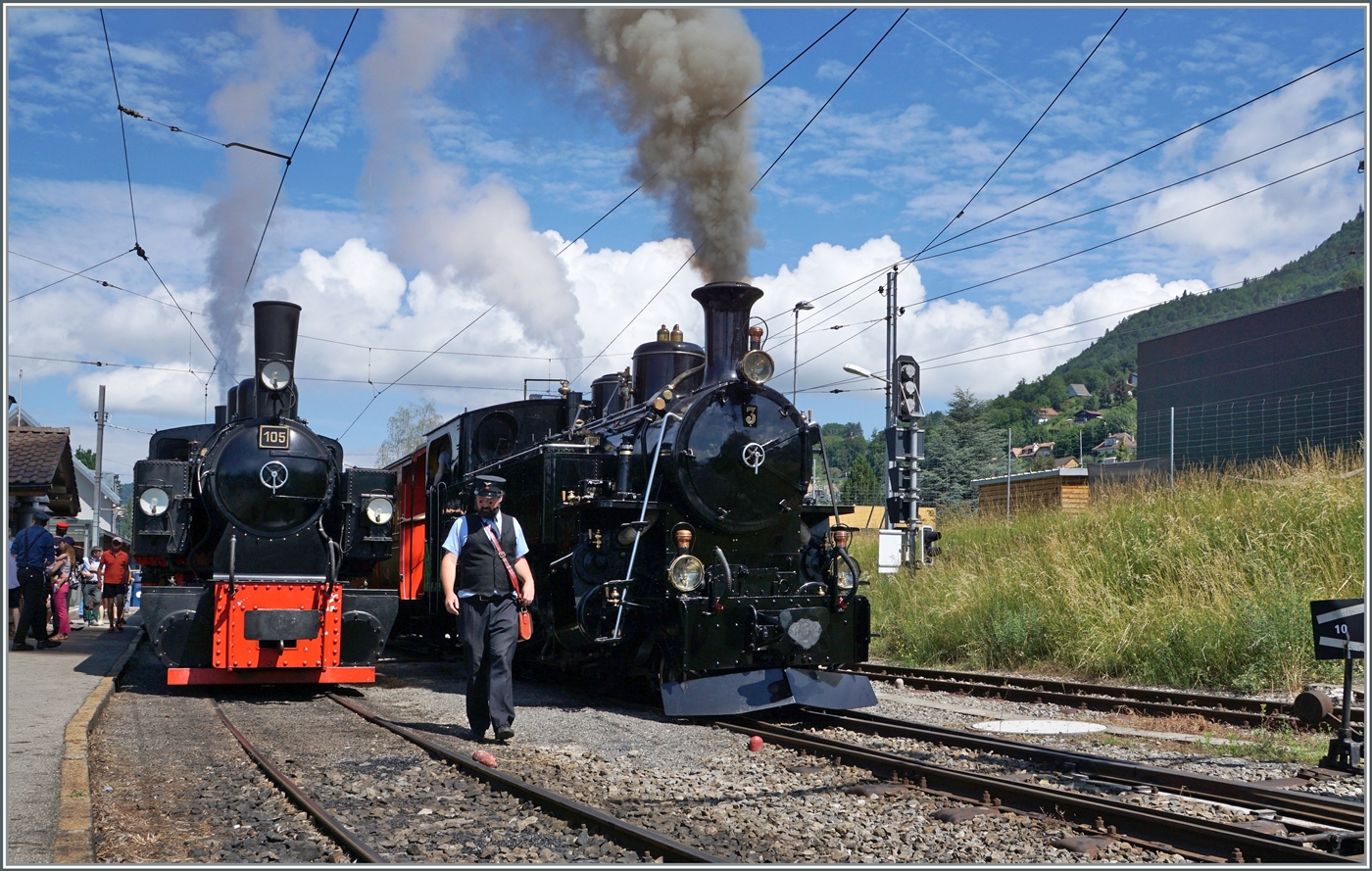  Festival Suisse de la Vapeur 2022 / Schweizer Dampffestival 2022  der Blonay-Chamby Bahn: Nochmals die beiden Dampfloks im Detail: Während die BFD HG 3/4 N° 3 den direkten Zug ab Vevey alleine nach Chaulin zieht, hat die G 2x 2/2 105 einen weiteren Reisezug ab Blonay übernommen.

6. Juni 2022 