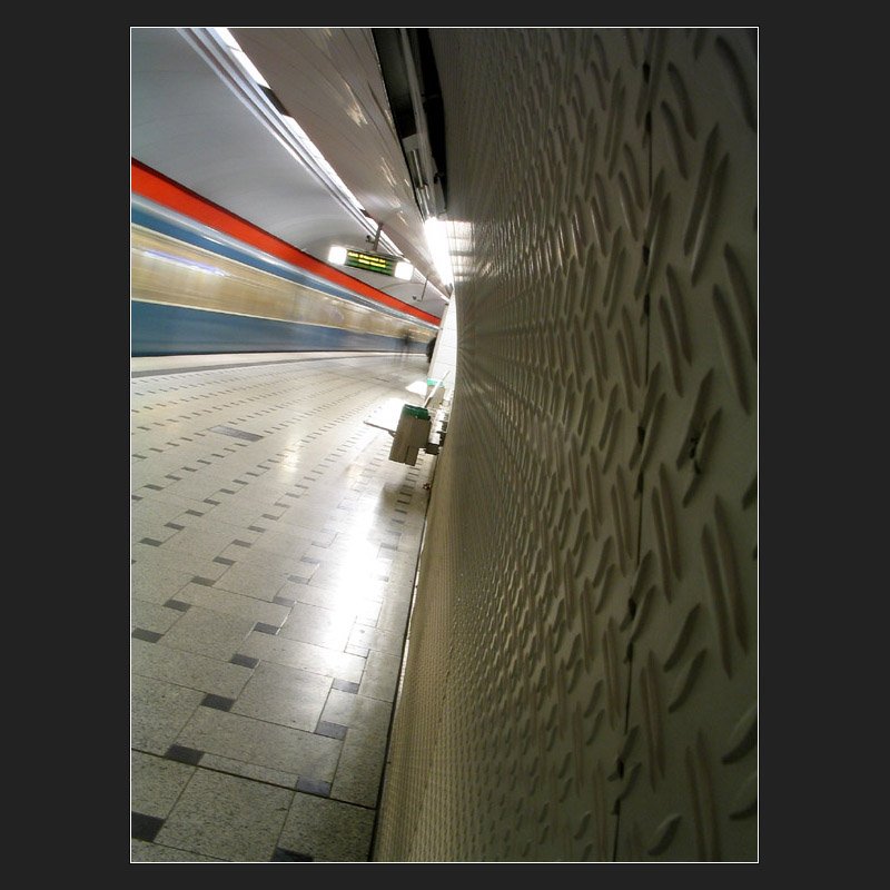 . Gew�lbeform - U-Bahnhof Trudering, M�nchen (Jonas)