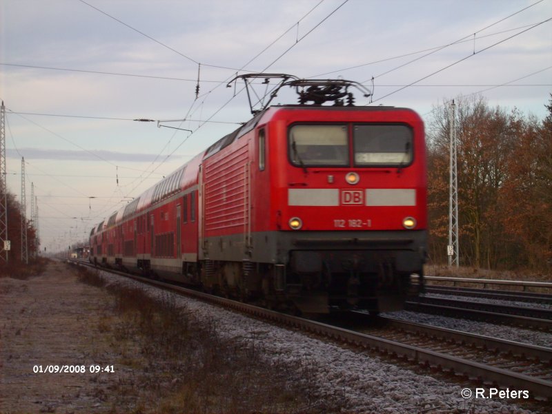 112 182-1 durchfhrt Berlin-Friedrishain mit dem RE1 Frankfurt/Oder. 09.01.08