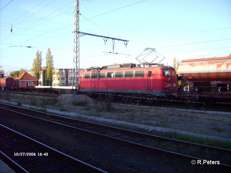 139 163-0 steht in Frankfurt/Oder mit ein Getreidezug bereit.27.10.06