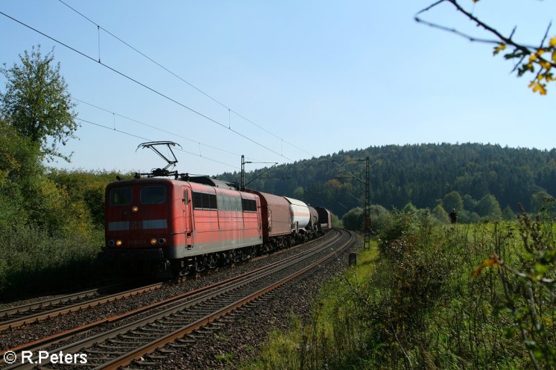 151 023-9 zieht bei Lohhof ein gemischten Gterzug. 21.09.08