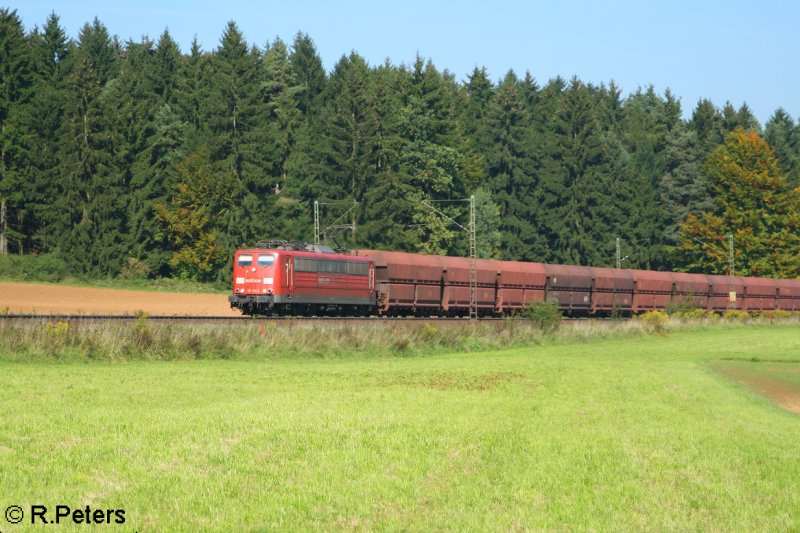 151 128-6 zieht ein Kohlezug bei Lohhof. 21.09.07