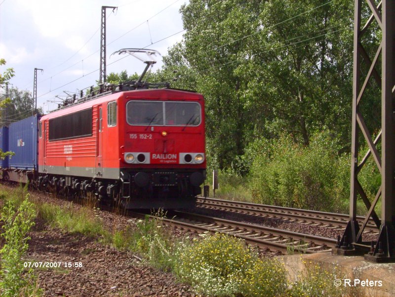 155 152-2 zieht auf den BAR ein Containerzug. 07.07.07