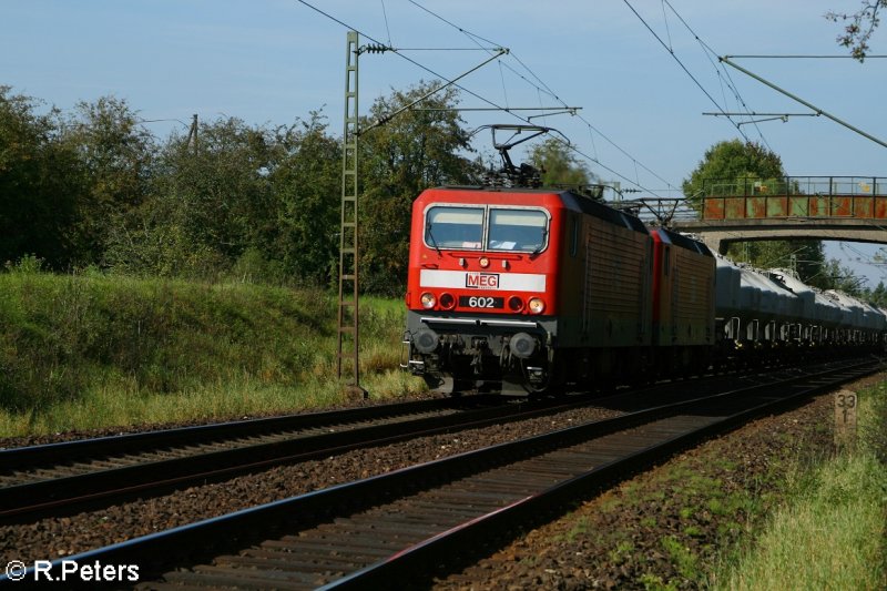 602 und 601 ziehen bei Lohhof den Zementzug nach Regensburg HBF.21.09.07