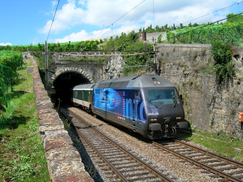 Re 460 051-6  Info 166  bei Lutry am 18.08.2007