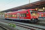 DB 650 023 wartet am 13 September das Abfahrtsignal ab in Plochingen.