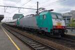 NMBS 2806  De Olifant'steht mit ein ECE nach Rotterdam Centraal am 21 Mai 2026 in Antwerpen-Berchem.