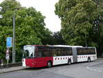 (274'195) - TPF Fribourg - Nr. 107/FR 300'345 - Volvo am 26. April 2025 beim Bahnhof Neuchtel