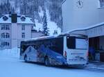 (270'215) - EAB Engelberg - Nr. 2/OW 10'224 - Scania am 25. Dezember 2024 beim Bahnhof Engelberg