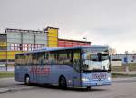 Mercedes Tourismo von Pfleger Reisen aus sterreich am 6.4.2015 in Krems.