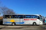 Mercedes Tourismo von Frch Reisen aus sterreich in Krems gesehen.