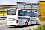 Mercedes Tourismo von Rolf Bhler aus der BRD in Krems gesehen.