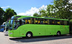 Mercedes Tourismo von Horvath Busz aus Ungarn in Krems gesehen.