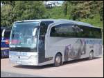 Mercedes Travego von Euregio Tours aus Deutschland im Stadthafen Sassnitz.