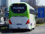 Neoplan Cityliner von Flixbus/Umbrella/KDE aus Deutschland in Berlin.