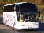 Neoplan Starliner von Haschick aus Deutschland im Stadthafen Sassnitz.