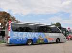 Setra 415 HD von Scenic/Blaguss aus der SK,Krems,7.August 2014.