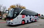 Setra 415 HD von Retter Reisen aus sterreich in Krems gesehen.