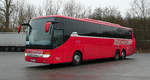 Setra S416GT-HD  des Busunternehmens  Reicheneder  steht auf dem Rasthof Fulda Nord, 02-2017