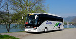 Setra 515 HD von Zwlfer Reisen aus Melk in Drnstein/Wachau/Niedersterreich gesehen.