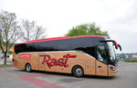 Setra 515 HD von Rast Reisen aus der BRD in Krems gesehen.