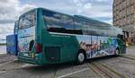 Setra S 515 MD von BUSREISEN-JAHN steht im Juni 2024 in Stralsund