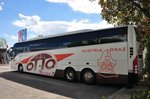 Volvo 9900 von Otto Reisen aus sterreich in Krems gesehen.