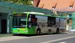 MB Citaro (852) von RhönEnergie steht am Busbahnhof in Fulda im Juli 2020