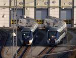 IC 4 MG 56/5815 und 56/5824 stehen abgestellt vor dem DSB Werk in Aarhus.